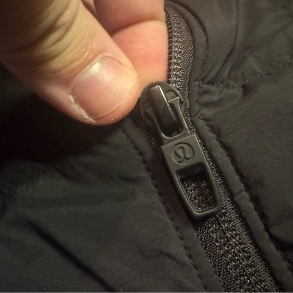 Lululemon Route Ready Lightweight Insulated Jacket - Picture 9 of 12